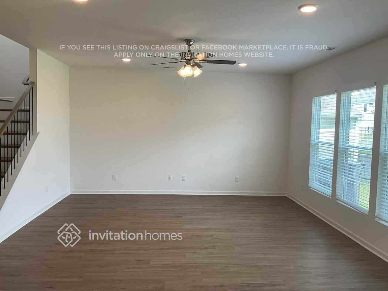 3802 Lantern Ln - Photo 2 of 15