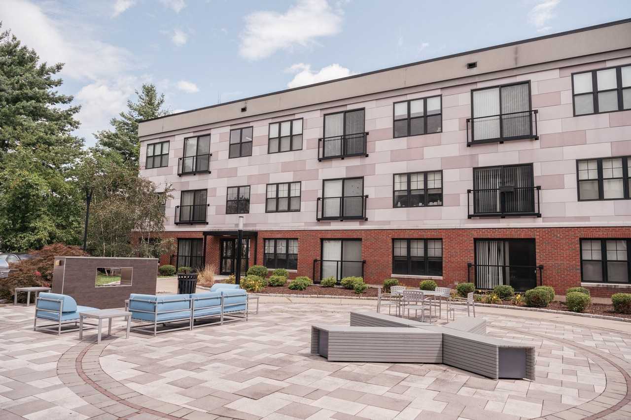 Bishops Place Apartments - Photo 6 of 10