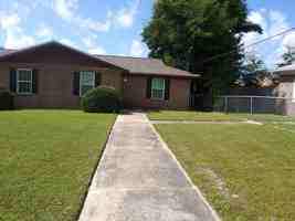 featured image of 4004 E 11th St