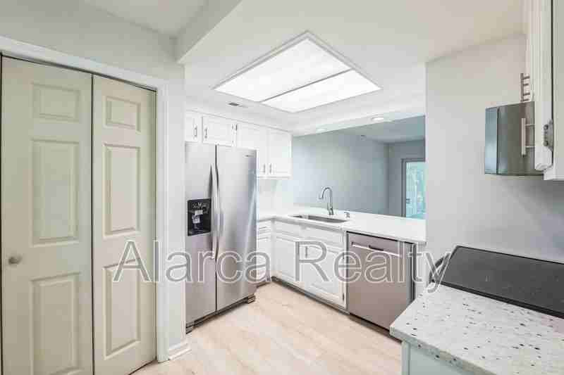 2756 Tiergarten Ln - Photo 3 of 19