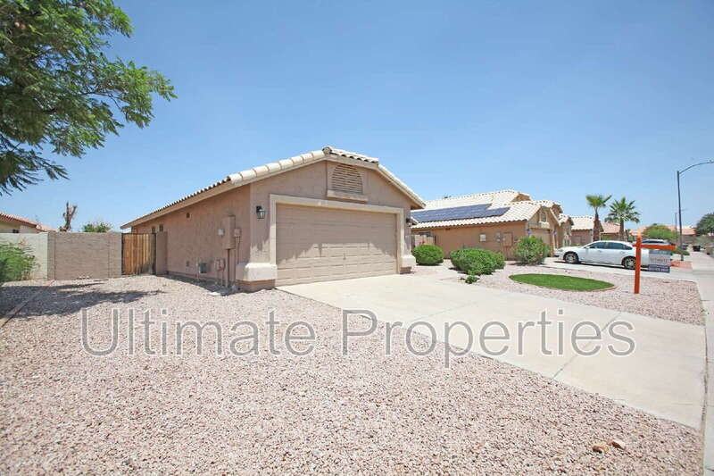 9742 W Burnett Rd - Photo 3 of 27