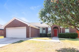 1206 Beacon Hill Dr - Photo 1 of 1