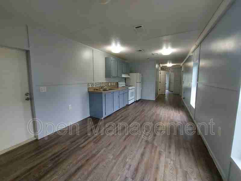 7534 E Us Hwy - Photo 6 of 14