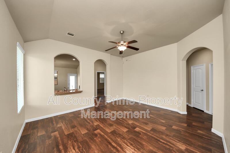 5234 Corbridge Glen Ct - Photo 2 of 20