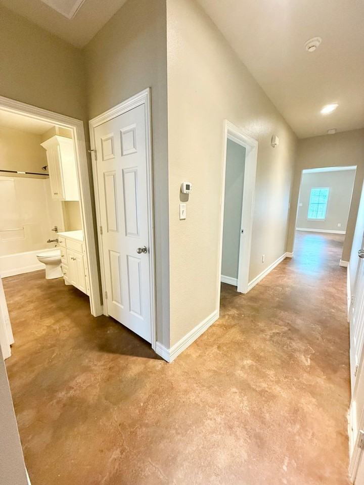 818 State Highway 110 S #1B - Photo 3 of 18