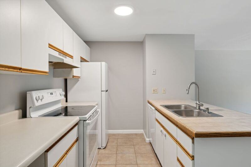 14 Rose Terrace Cir - Photo 7 of 18