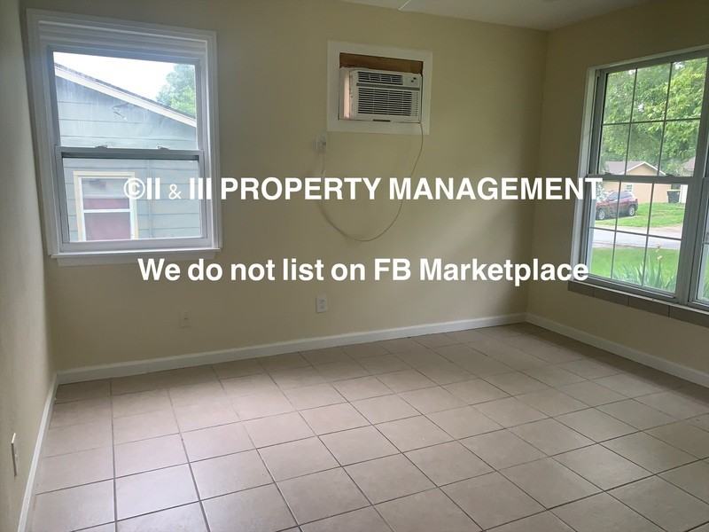 6008 Eastterrace - Photo 3 of 11