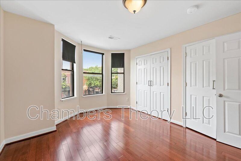 533 Florida Ave Nw #2 - Photo 6 of 18