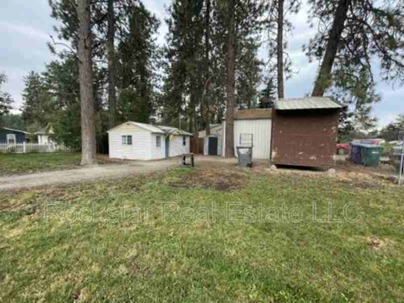 604 S Sunderland Rd - Photo 4 of 11