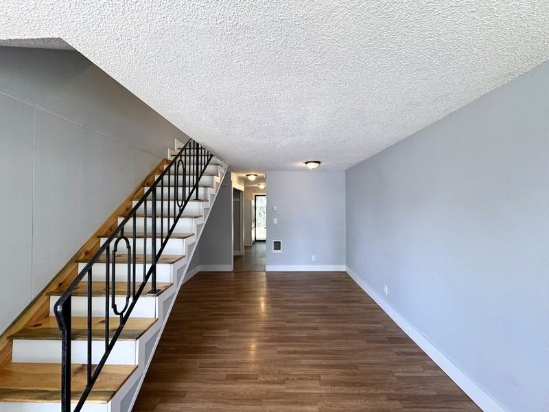 519 Cinderella Loop - Photo 3 of 30