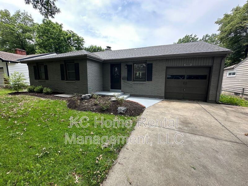 7920 Washington St - Photo 3 of 50