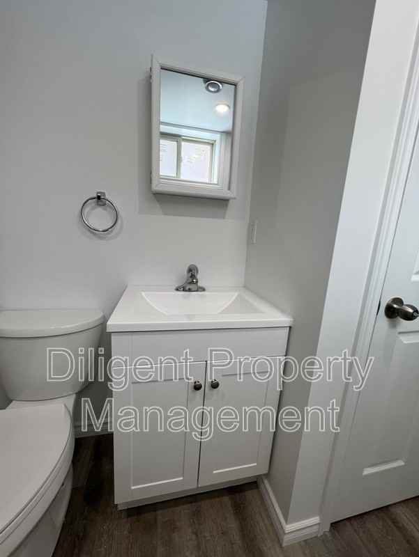 786 Snelgrove Rd - Photo 3 of 18