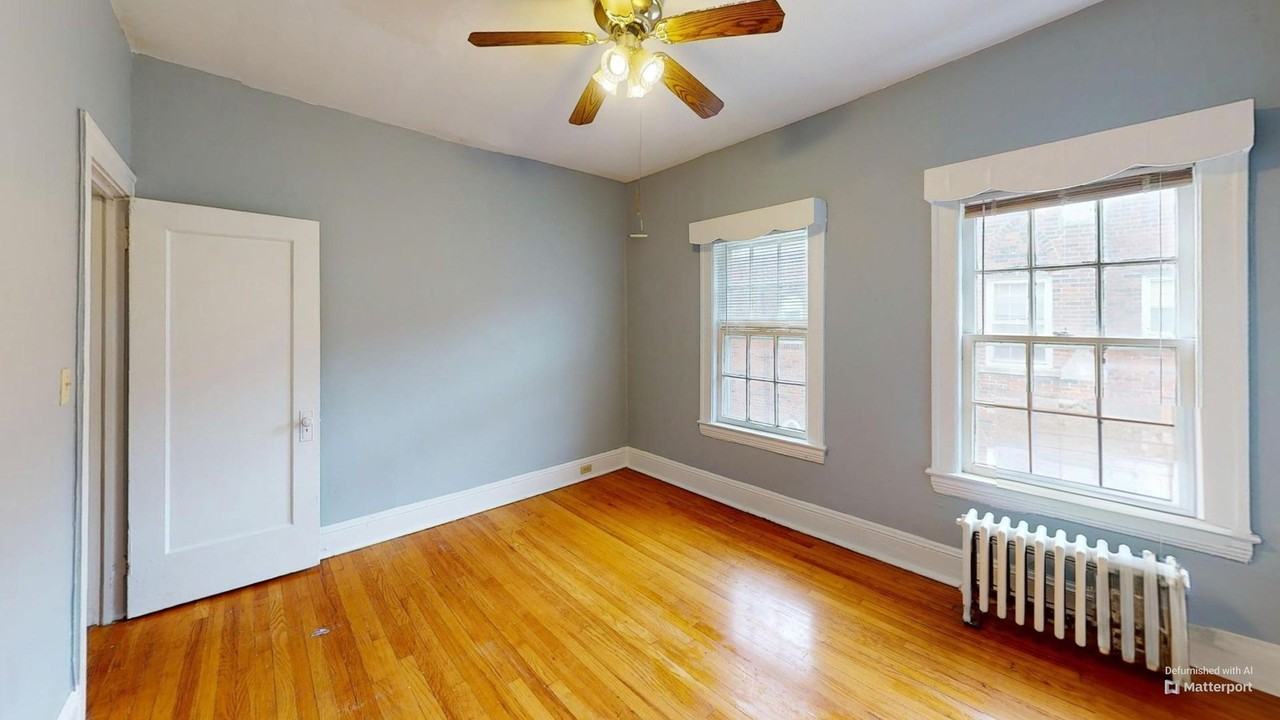 Kemper Court Apartments - Photo 6 of 50