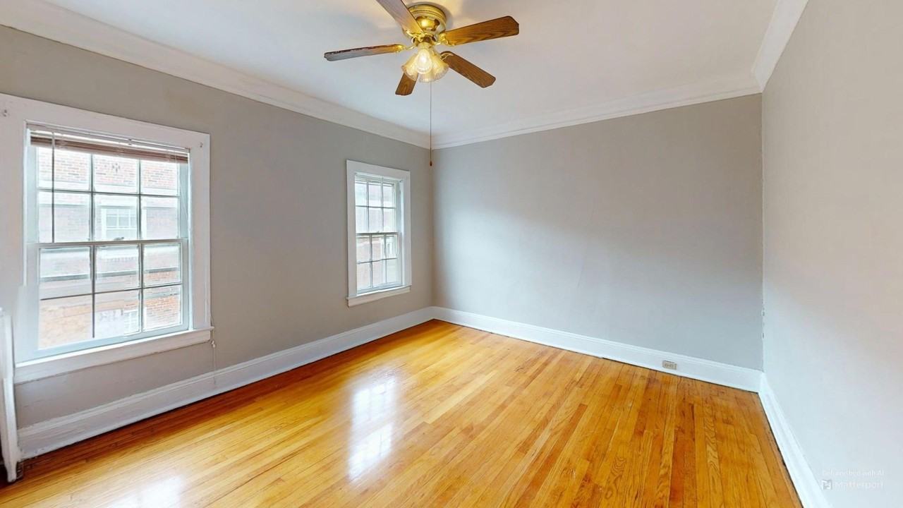 Kemper Court Apartments - Photo 7 of 50