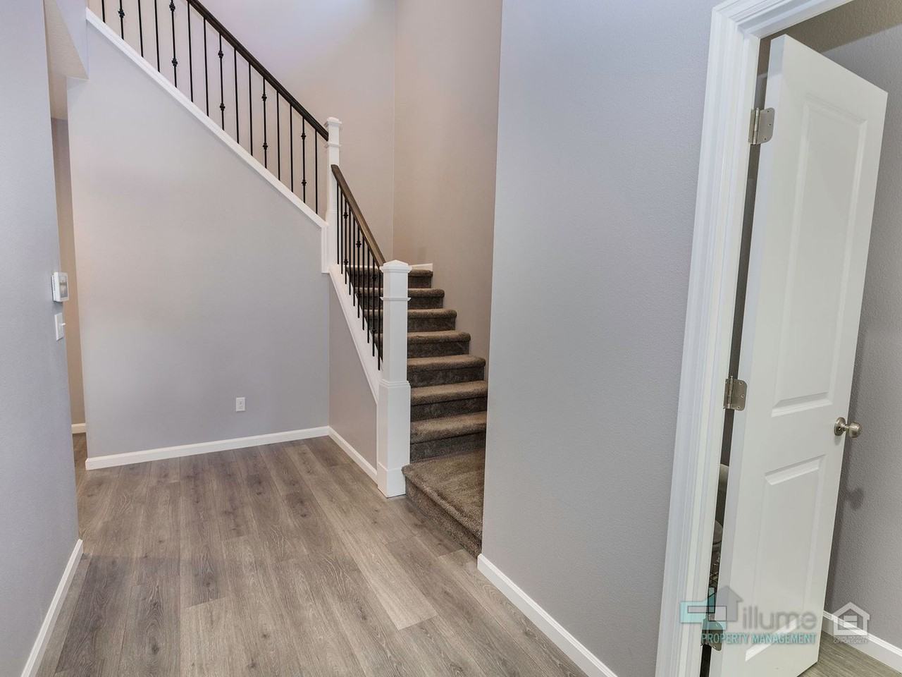 9729 Sw 172nd Ave - Photo 7 of 49