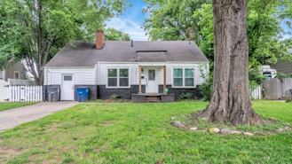 217 E 33rd Pl - Photo 1 of 1
