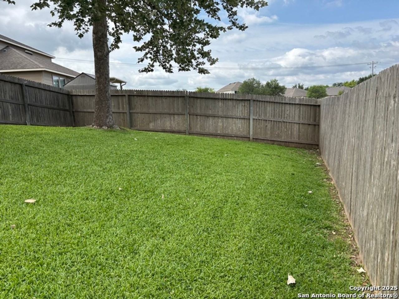 3711 Lazy Diamond - Photo 2 of 19