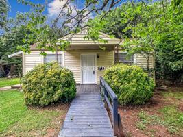 featured image of 1316 Rayfield Dr