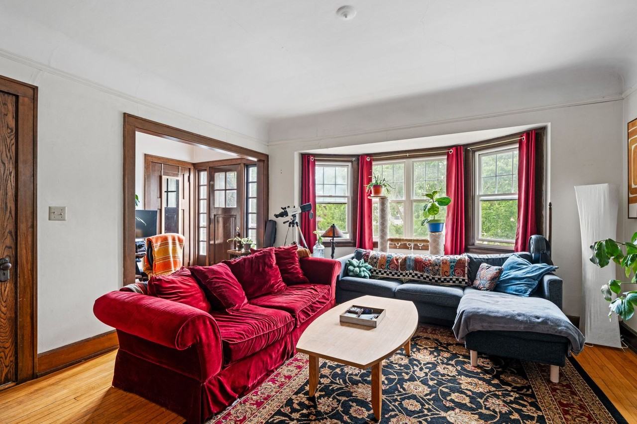 3015 North Murray Avenue - Photo 2 of 20