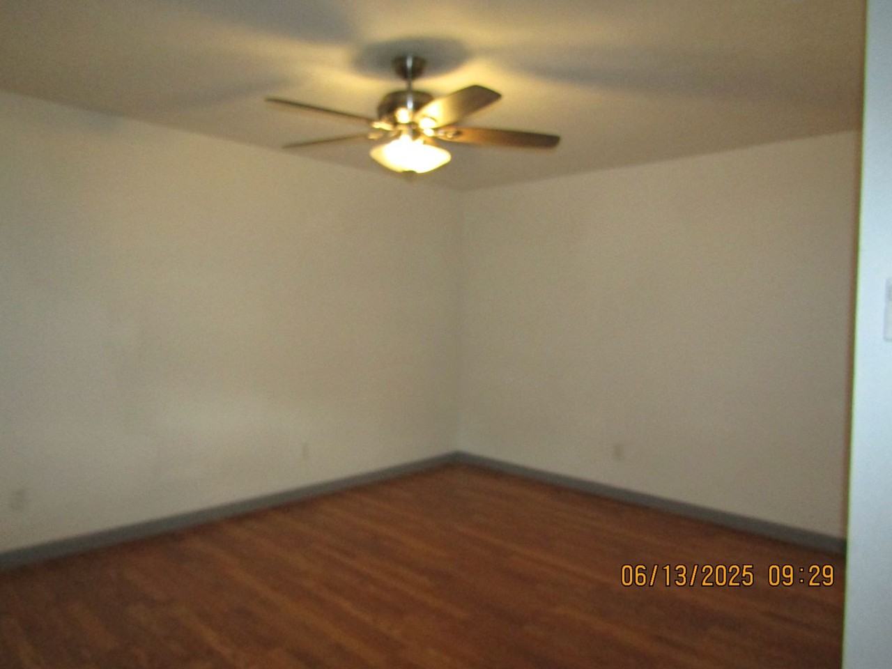 1329 Se Clover Ln - Photo 2 of 28