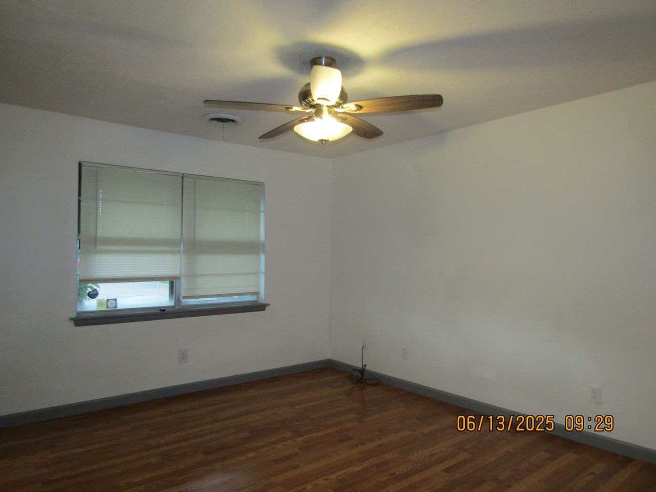 1329 Se Clover Ln - Photo 3 of 28
