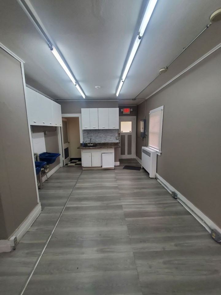 920-924 Romayne - 5 unit (ACE Property) - Photo 4 of 17