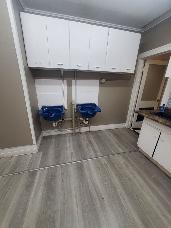 920-924 Romayne - 5 unit (ACE Property) - Photo 5 of 17