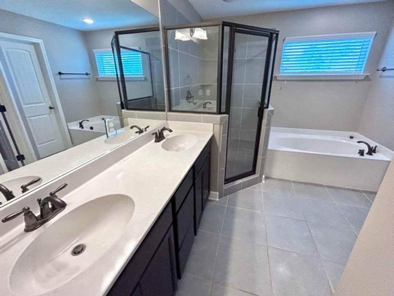 8136 Maywood Dr - Photo 6 of 10