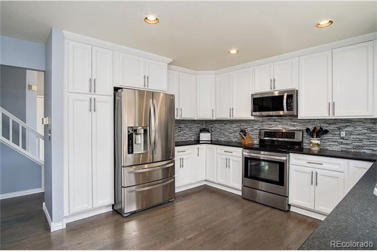8523 Bluegrass Cir - Photo 2 of 33