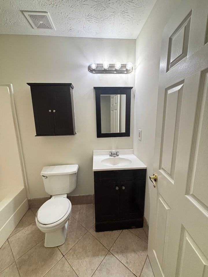 2947 Baker Rd Nw - Photo 6 of 12
