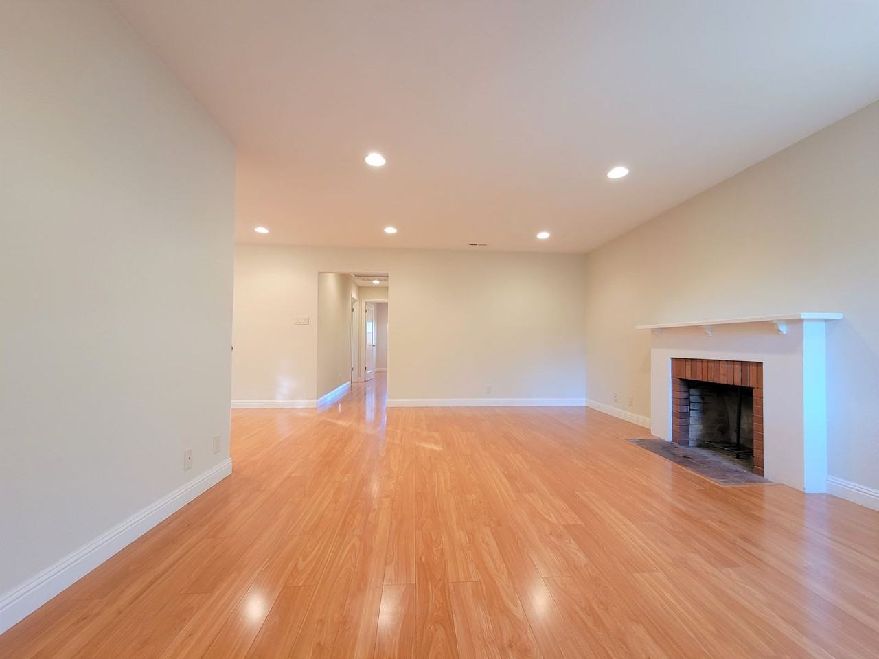 4071 2nd St - Photo 2 of 25