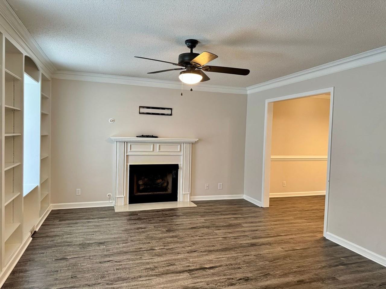 1349 Jenny Ln - Photo 5 of 29