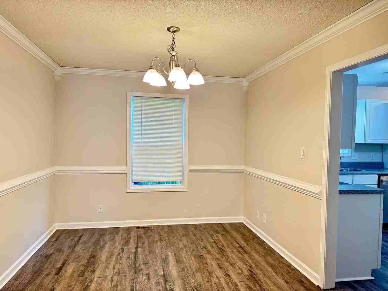 1349 Jenny Ln - Photo 6 of 29