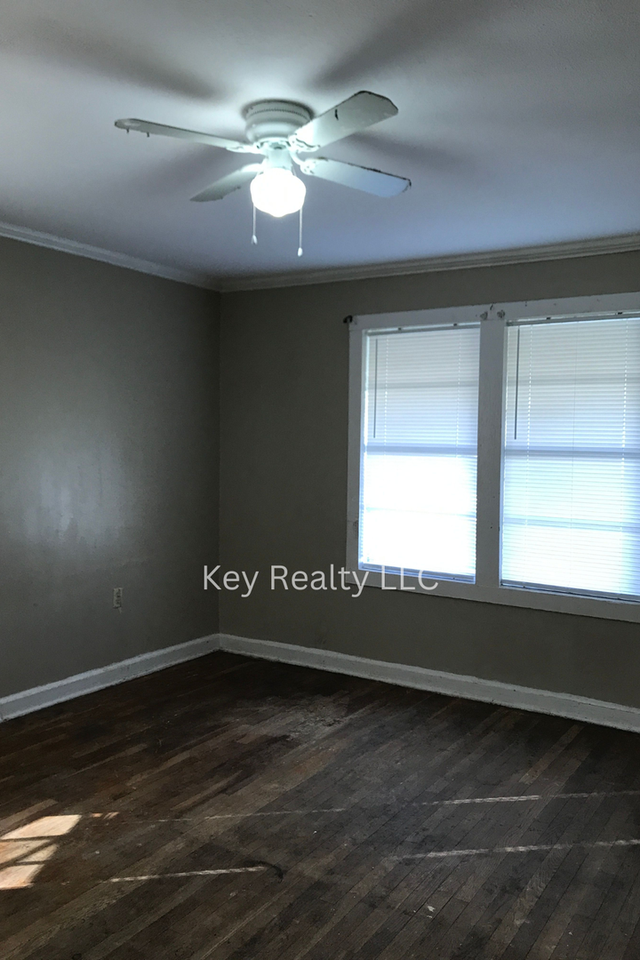 41 Westwood Blvd - Photo 6 of 9