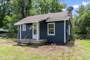 featured image of 3806 W Admiral Blvd