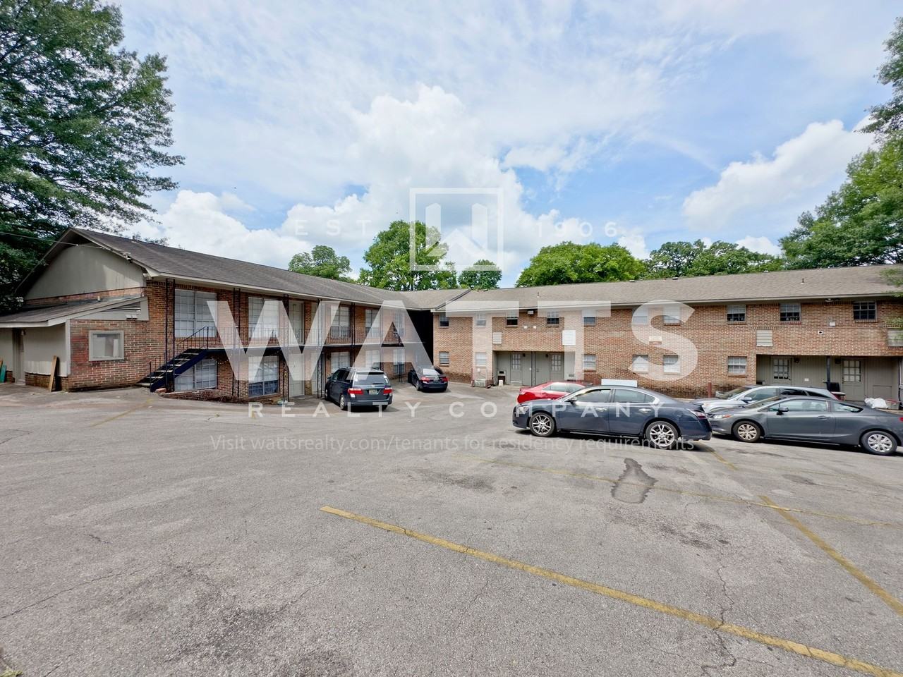 Savannah Square Apartments - Photo 2 of 2