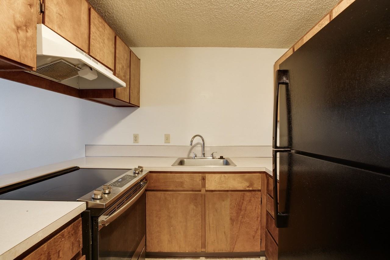 Bagley Estates - Photo 5 of 35