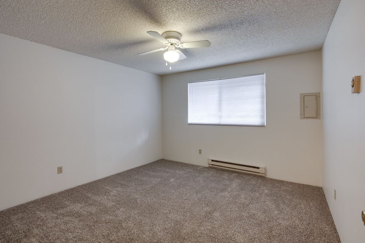 Bagley Estates - Photo 6 of 35