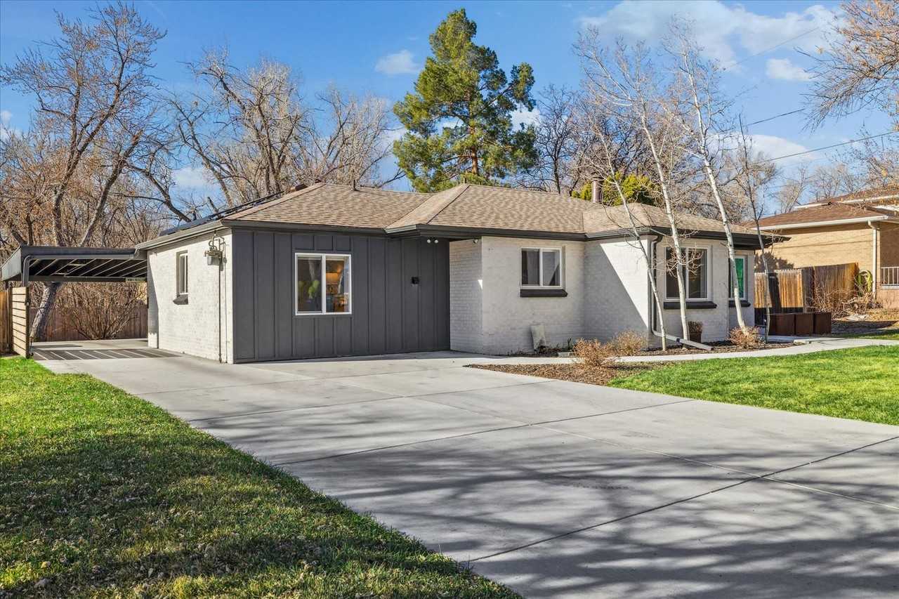 7320 W 21st Ave - Photo 3 of 29