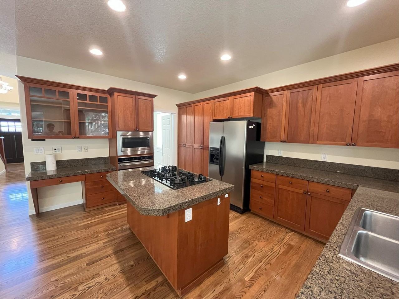 3615 Nw Lansbrook Ter - Photo 4 of 43