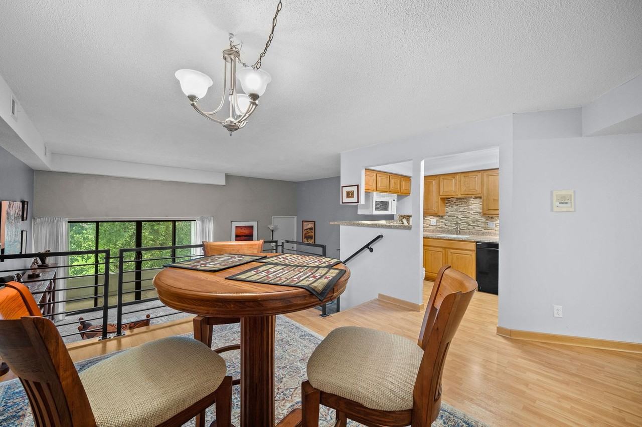 4902 University Ave #325 - Photo 7 of 21
