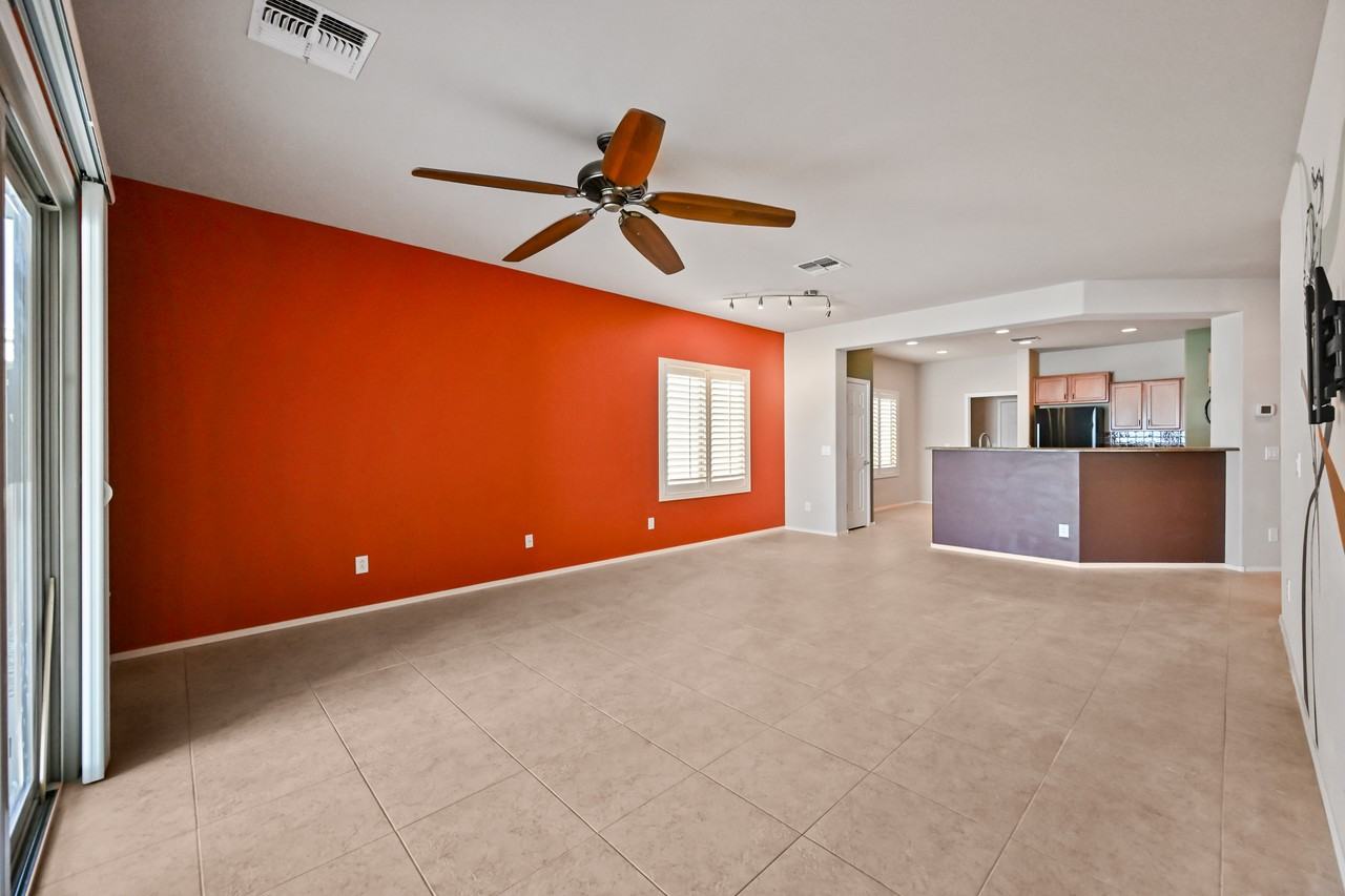 26182 West Tonto Lane - Photo 3 of 27