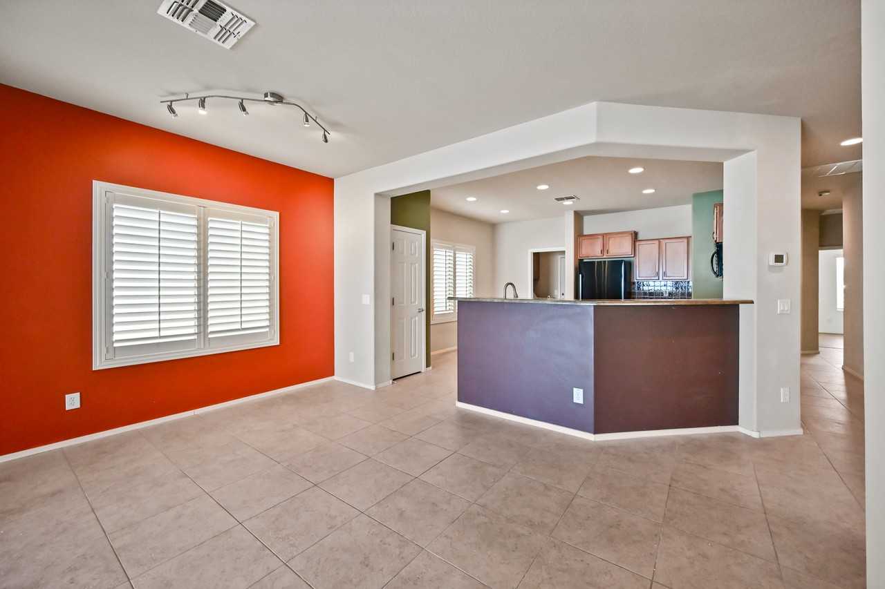 26182 West Tonto Lane - Photo 6 of 27