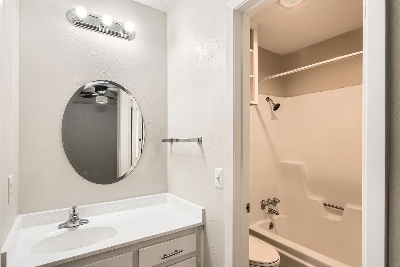 Cherry Hill Lofts - Photo 3 of 38