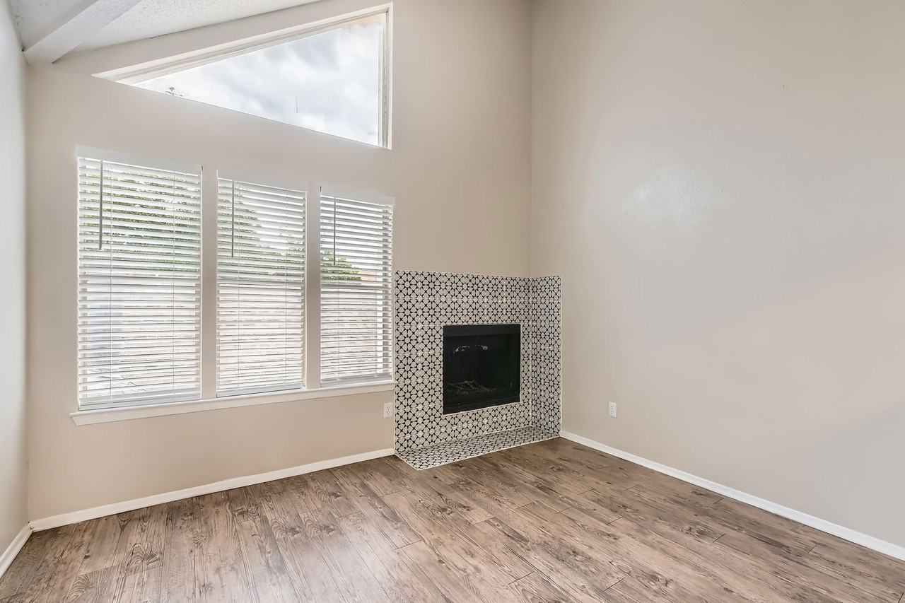 Cherry Hill Lofts - Photo 6 of 38