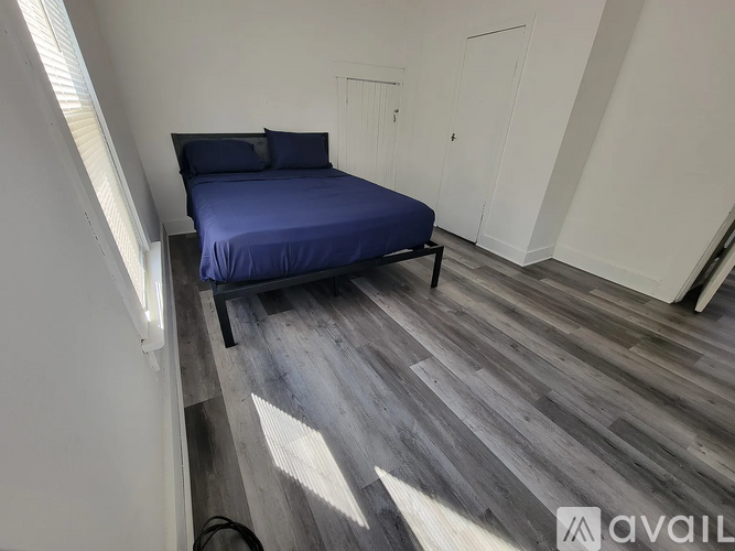 35 Burlington Ave - Photo 6 of 8