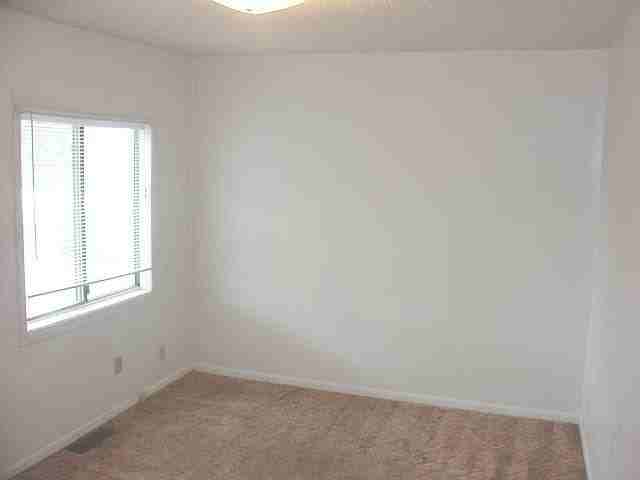 3012 9th Ave S - Photo 2 of 6
