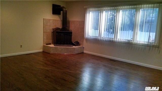 3439 Woodward St - Photo 2 of 6