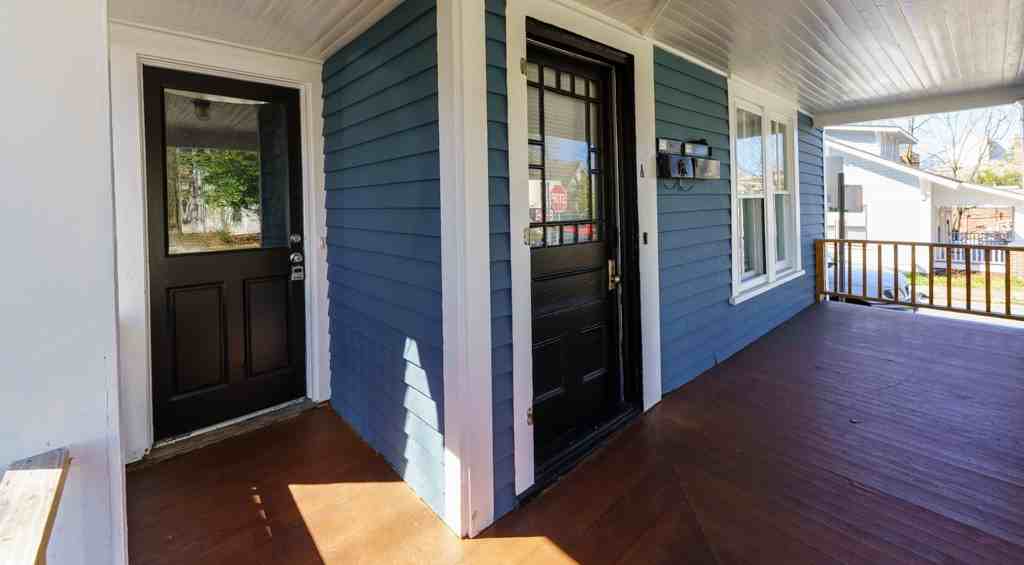 925 Walker Ave #B - Photo 2 of 20