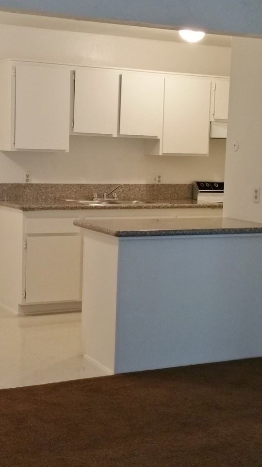 5301 Lennox Avenue - Photo 2 of 7